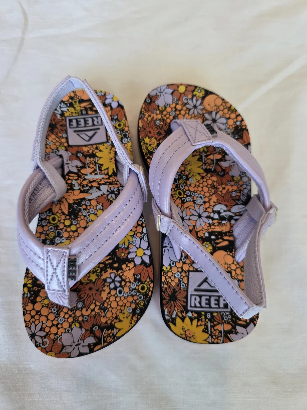 Reef Kids Lavender Floral Strap Sandals